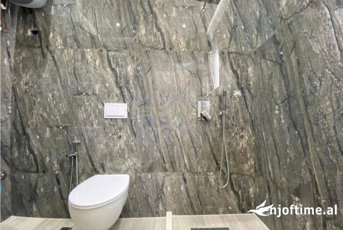 Shtepi ne shitje 2+1 ne Tirane - 185,000 Euro