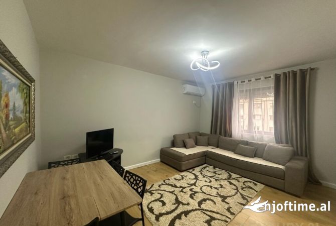 Shtepi me qera 1+1 ne Tirane - 550 Euro