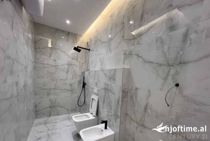 Shtepi me qera 2+1 ne Tirane - 600 Euro