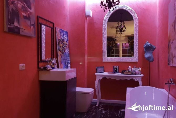 Shtepi me qera 2+1 ne Tirane - 600 Euro