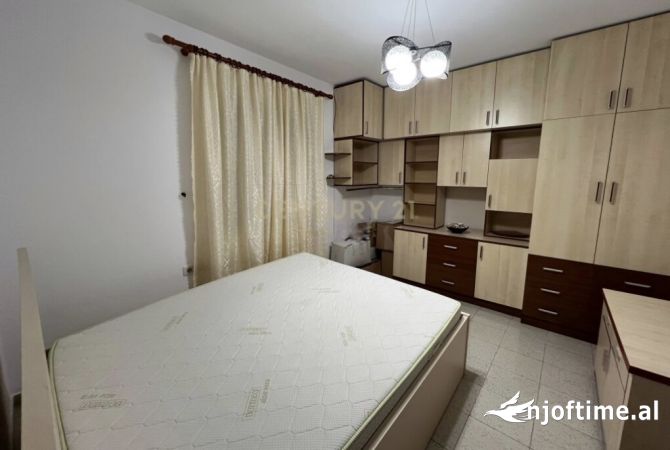 Shtepi me qera 2+1 ne Tirane - 600 Euro