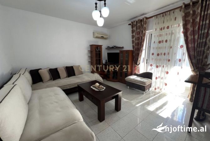 Shtepi me qera 2+1 ne Tirane - 600 Euro