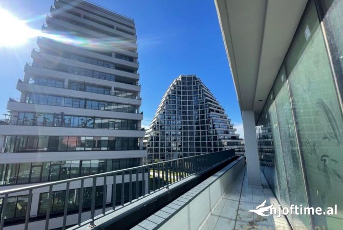 Shtepi me qera 2+1 ne Tirane - 2,500 Euro