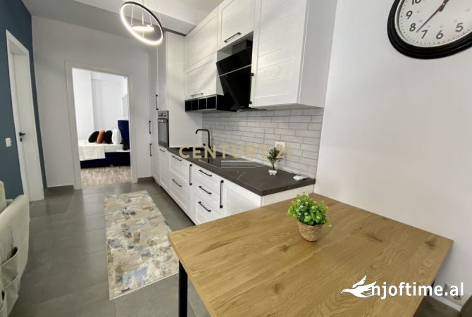 Shtepi me qera 1+1 ne Tirane - 700 Euro