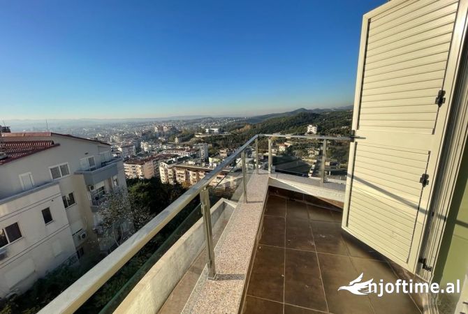 Shtepi ne shitje 3+1 ne Tirane - 190,000 Euro