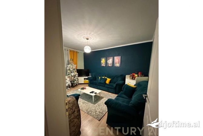 Shtepi ne shitje 1+1 ne Tirane - 120,000 Euro