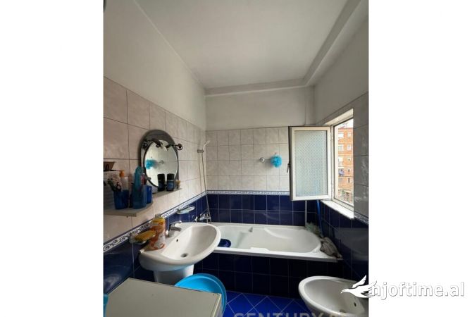 Shtepi ne shitje 3+1 ne Tirane - 195,000 Euro