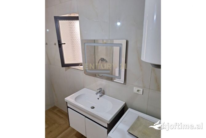 Shtepi ne shitje 2+1 ne Tirane - 210,000 Euro