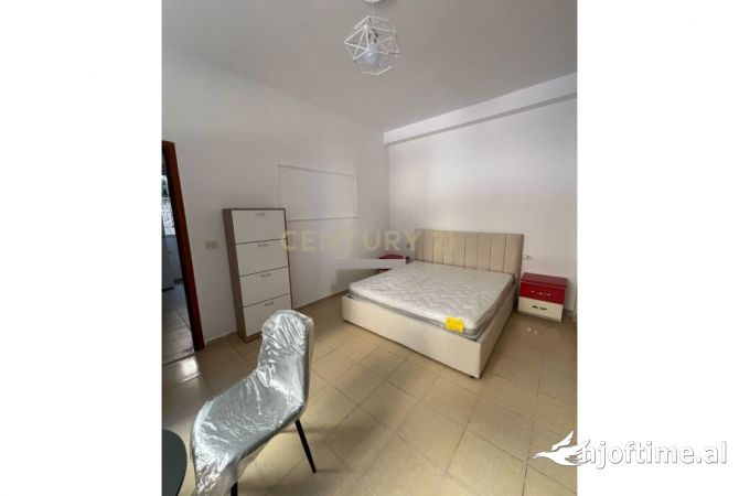Shtepi ne shitje 1+1 ne Tirane - 80,000 Euro