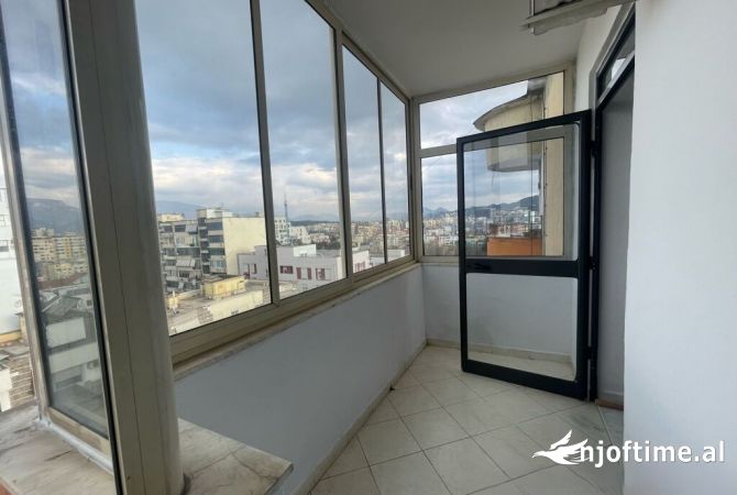Shtepi me qera 2+1 ne Tirane - 550 Euro