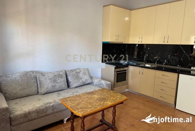 Shtepi me qera 1+1 ne Tirane - 300 Euro
