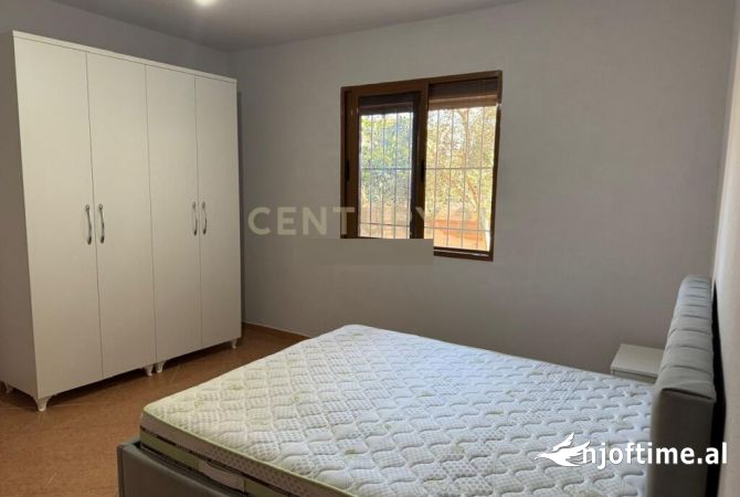 Shtepi me qera 1+1 ne Tirane - 300 Euro