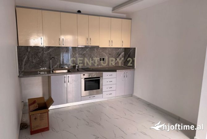 Shtepi me qera 1+1 ne Tirane - 300 Euro