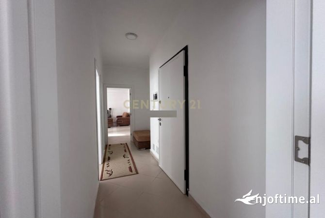 Shtepi me qera 2+1 ne Tirane - 420 Euro
