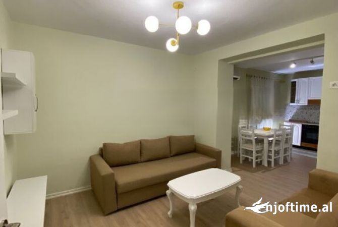 Shtepi me qera 2+1 ne Tirane - 850 Euro