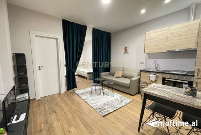 Shtepi me qera Garsoniere ne Tirane - 400 Euro