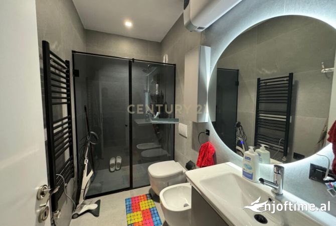 Shtepi ne shitje 2+1 ne Tirane - 135,000 Euro