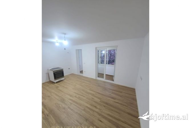 Shtepi ne shitje 1+1 ne Tirane - 120,000 Euro