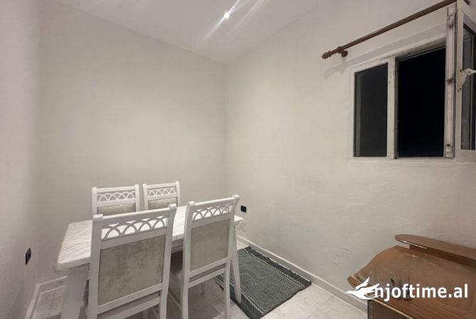 Shtepi me qera 1+1 ne Tirane - 450 Euro