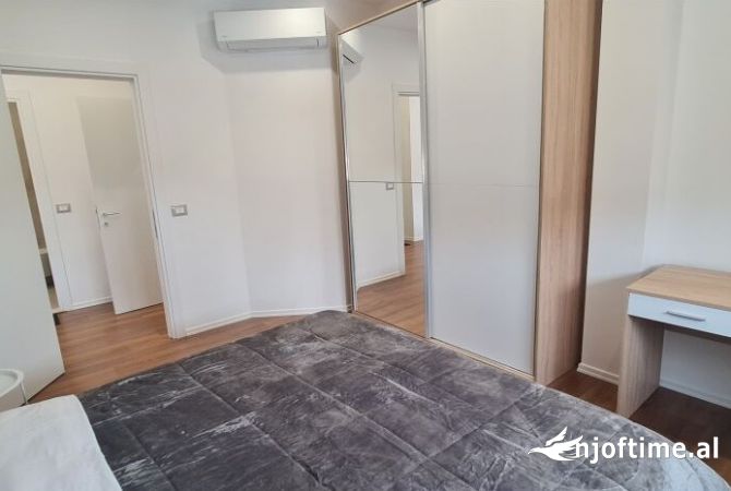 Shtepi me qera 1+1 ne Tirane - 450 Euro