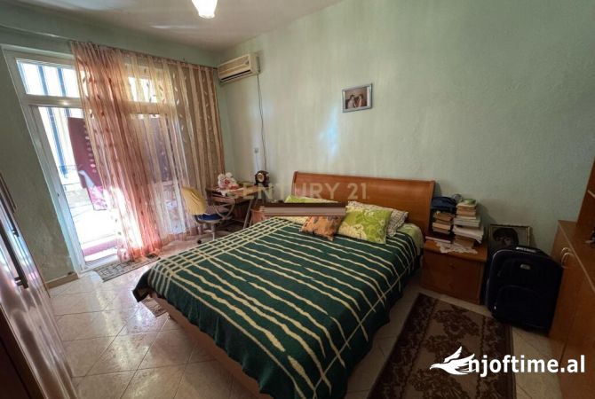 Shtepi me qera 2+1 ne Tirane - 500 Euro