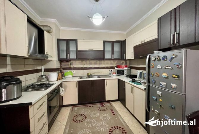 Shtepi me qera 1+1 ne Tirane - 420 Euro