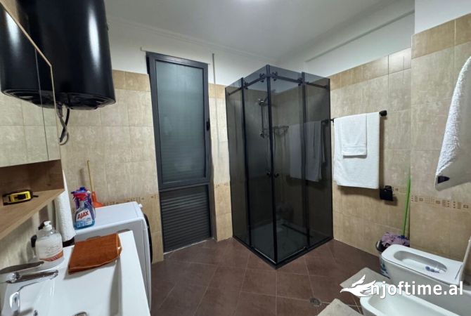 Shtepi me qera Apartament ne Tirane, 2+1, Mobilimi E mobiluar, Pagesa 600  Euro.