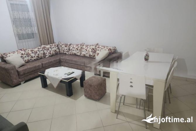 Shtepi me qera 1+1 ne Tirane - 350 Euro