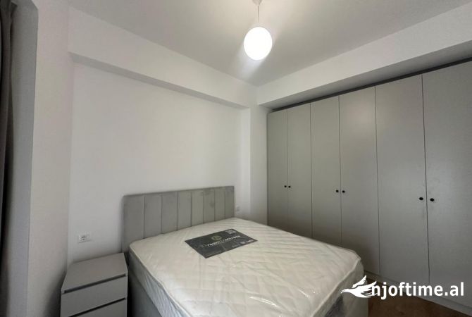 Shtepi me qera 1+1 ne Tirane - 400 Euro