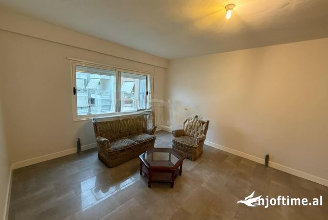 Shtepi ne shitje 2+1 ne Tirane - 133,000 Euro