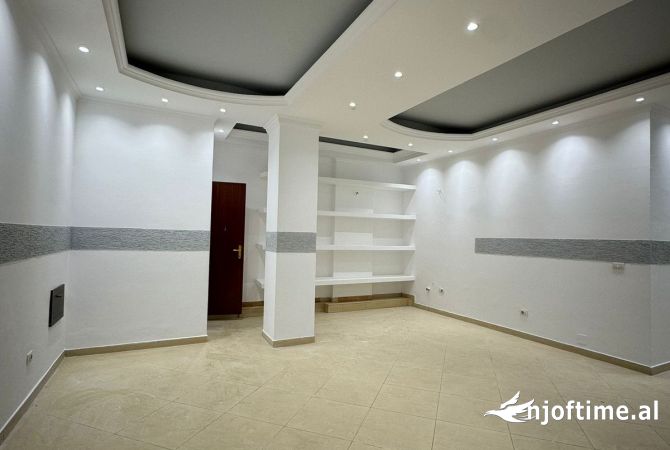 Ambient biznesi me qera 1+1 ne Tirane - 500 Euro