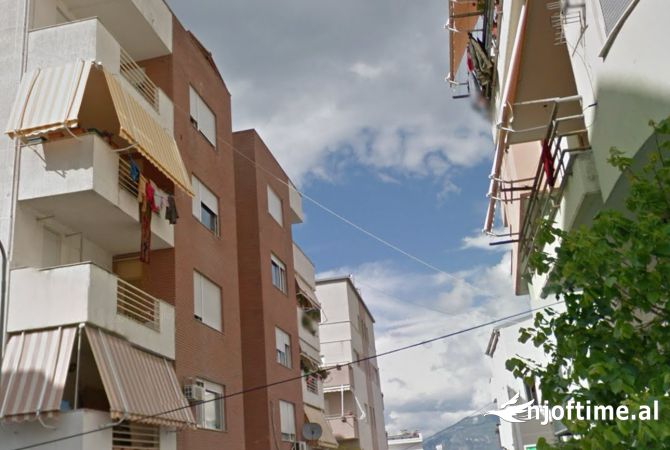 Shtepi ne shitje 1+1 ne Tirane - 137,000 Euro