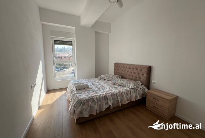 Shtepi me qera Apartament ne Tirane, 1+1, Mobilimi E mobiluar, Pagesa 500  Euro.