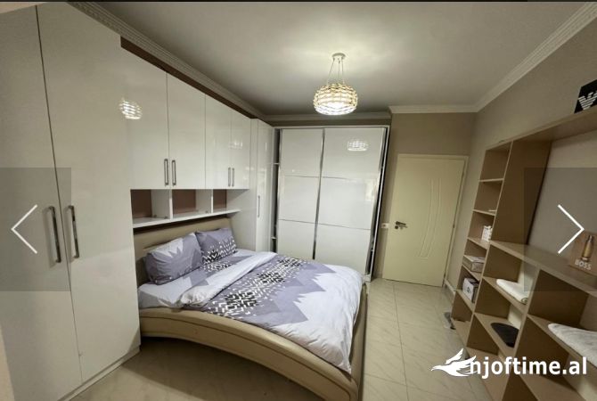Shtepi ne shitje Apartament ne Tirane, 1+1, Mobilimi E mobiluar, Pagesa 120,000  Euro.