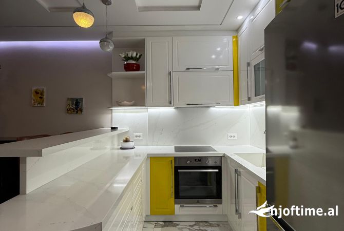 Shtepi me qera Apartament ne Tirane, 2+1, Mobilimi E mobiluar, Pagesa 1,200  Euro.