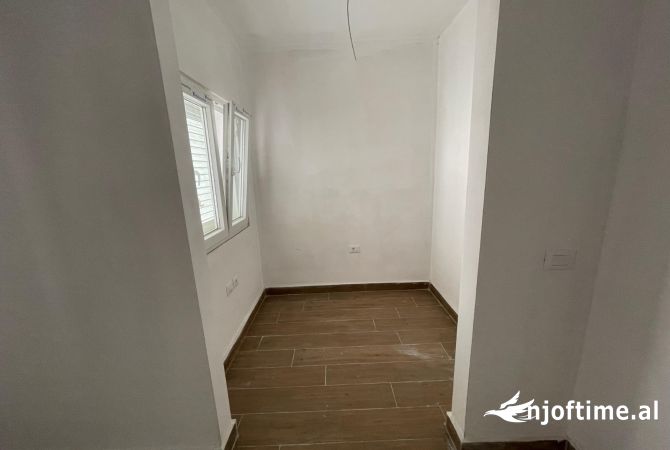Shtepi ne shitje 1+1 ne Tirane - 119,374 Euro