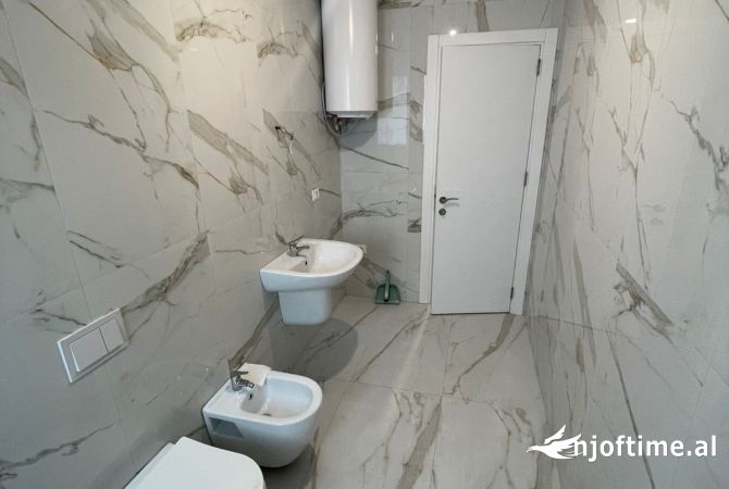 ✅  APARTAMENT 2+1+2 tualete, ME QIRA ,AFER GARDEN BUILDING  ✅   