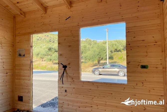 Shtepi ne shitje Shtepi Private ne Tirane, Garsoniere, Mobilimi Bosh, pa mobiluar, Pagesa 5,040  Euro.