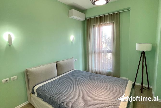 Shtepi me qera Apartament ne Tirane, 2+1, Mobilimi E mobiluar, Pagesa 1,100  Euro.