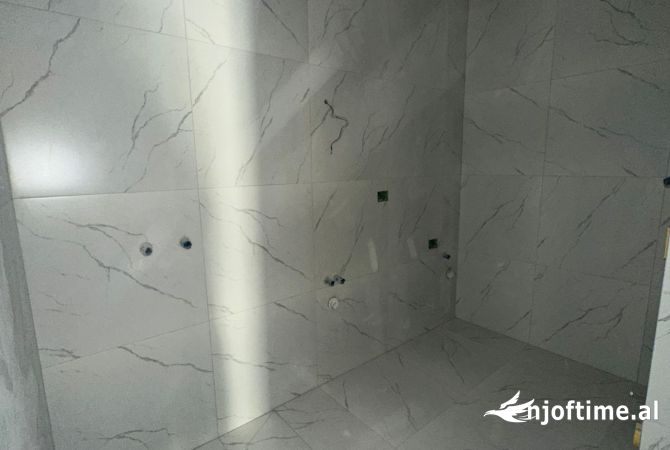 Apartment for sale in Tirana 1+1, Emty