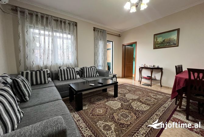 Shtepi ne shitje 3+1 ne Tirane - 310,500 Euro