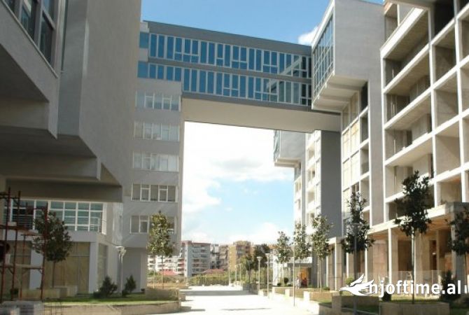 Shtepi ne shitje 1+1 ne Tirane - 230,000 Euro