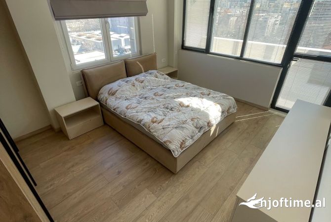 Shtepi me qera Apartament ne Tirane, 2+1, Mobilimi E mobiluar, Pagesa 1,200  Euro.