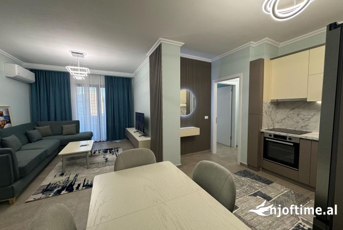 Shtepi me qera Apartament ne Tirane, 2+1, Mobilimi E mobiluar, Pagesa 800  Euro.
