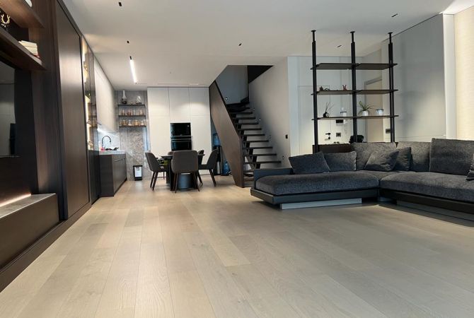 Shtepi ne shitje Apartament ne Tirane, 3+1, Mobilimi E mobiluar, Pagesa 850,000  Euro.