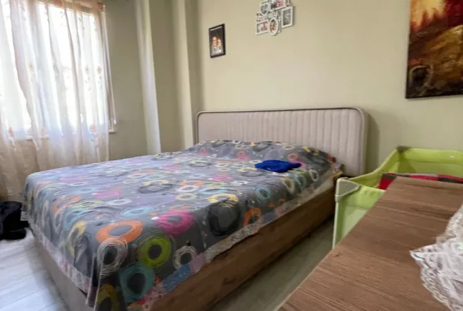 Shtepi me qera Apartament ne Tirane, 2+1, Mobilimi E mobiluar, Pagesa 650  Euro.