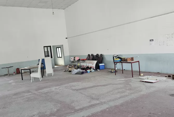 Ambiente Commerciale in Affitto 4+1 a Tirana - 2,999 Euro