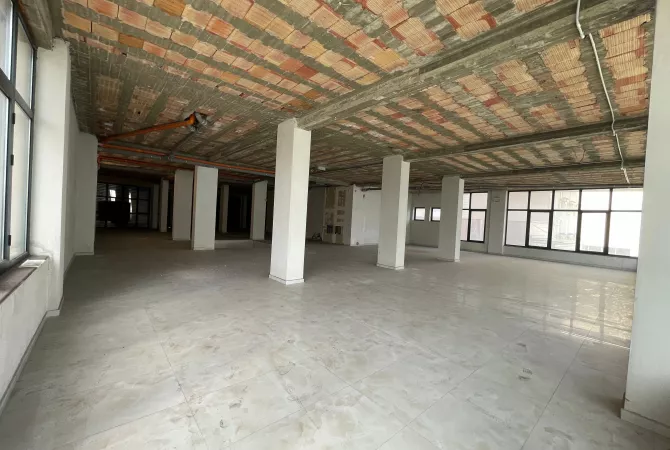 Ambient biznesi me qera 1+1 ne Tirane - 14,000 Euro