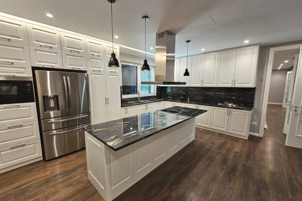 Shtepi me qera 5+1 ne Tirane - 5,000 Euro