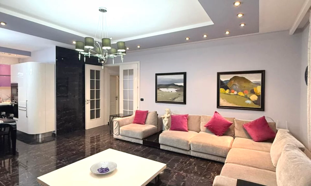 Apartment for rent in Tirana 3+1, Furnished